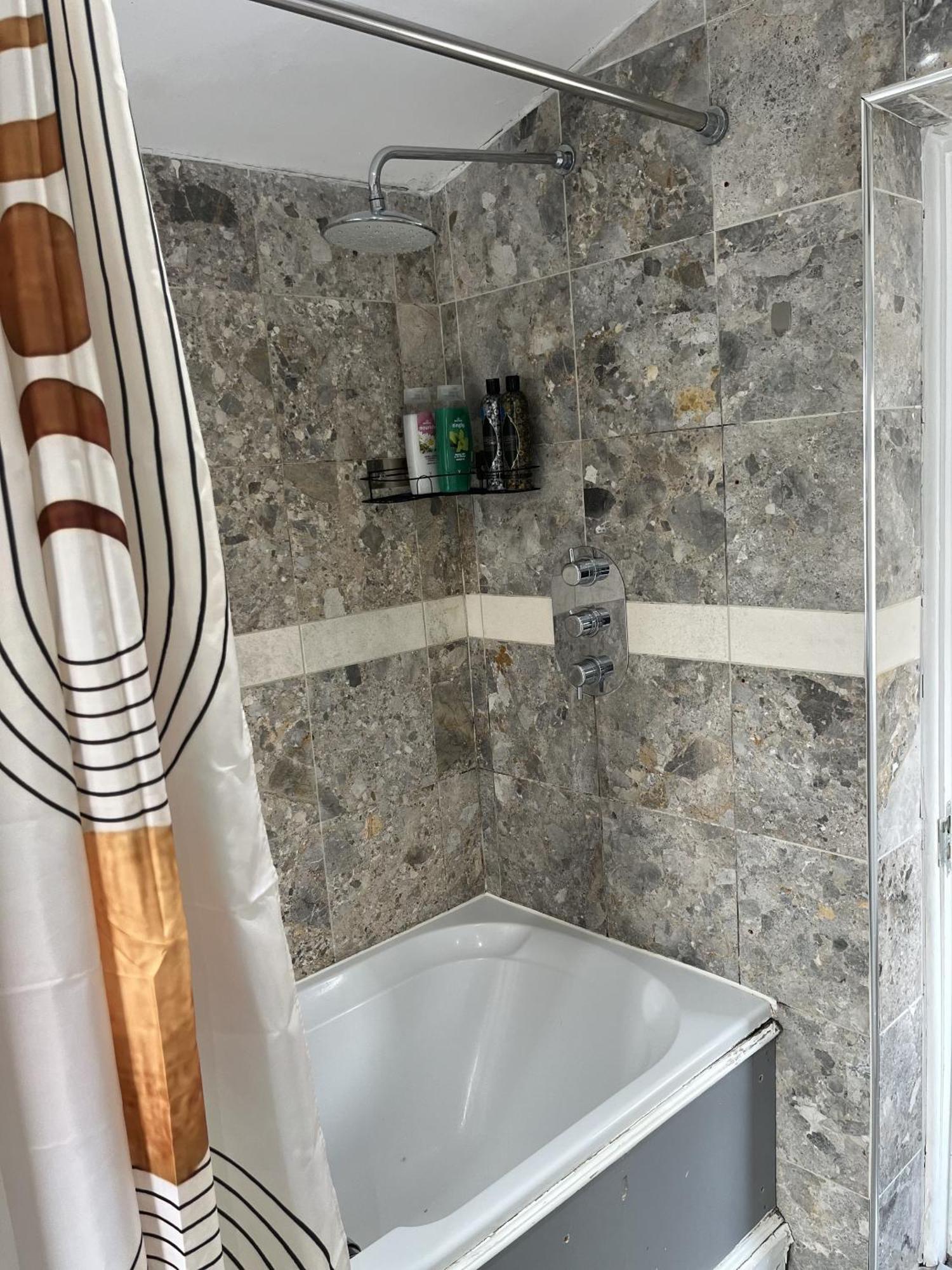 City Reach Retreat Spacious 4Bed House Startford Maryland Great Transport Links 伦敦 外观 照片