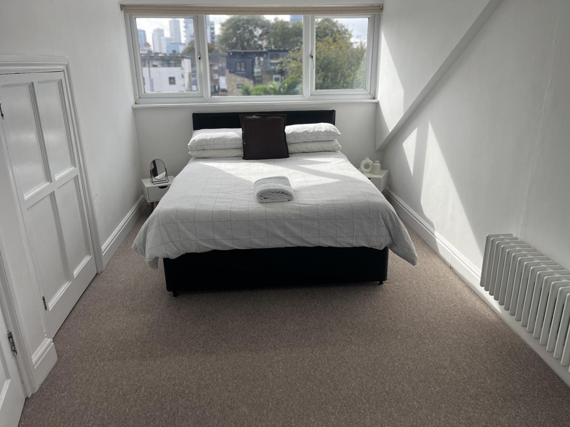 City Reach Retreat Spacious 4Bed House Startford Maryland Great Transport Links 伦敦 外观 照片