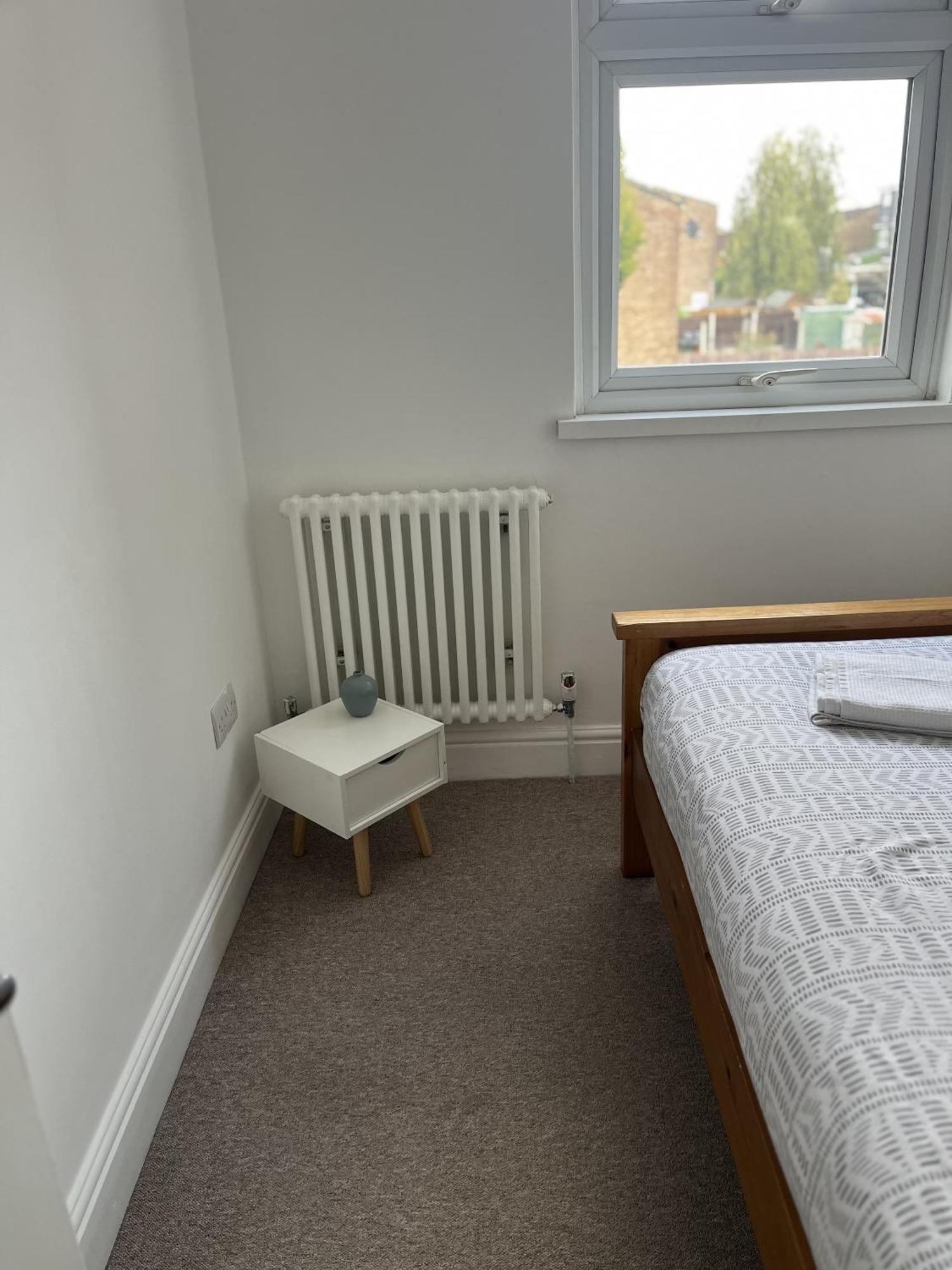 City Reach Retreat Spacious 4Bed House Startford Maryland Great Transport Links 伦敦 外观 照片