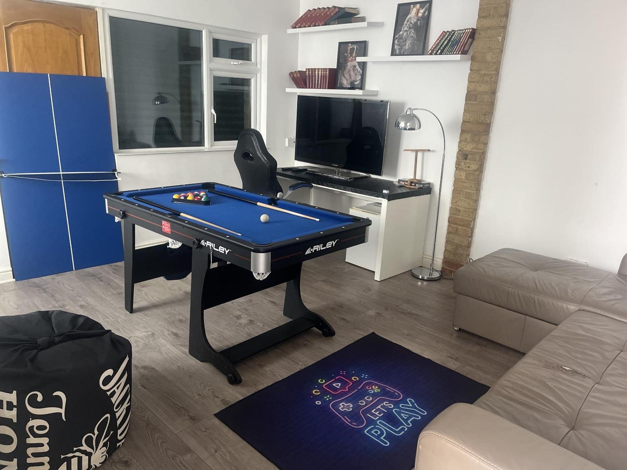 City Reach Retreat Spacious 4Bed House Startford Maryland Great Transport Links 伦敦 客房 照片